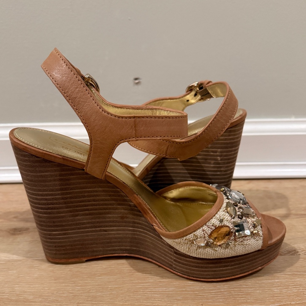 Coach Hanson Y2K Jeweled Platform Wedge Sandals in tan and gold canvas size 7.5 - Picture 6 of 10
